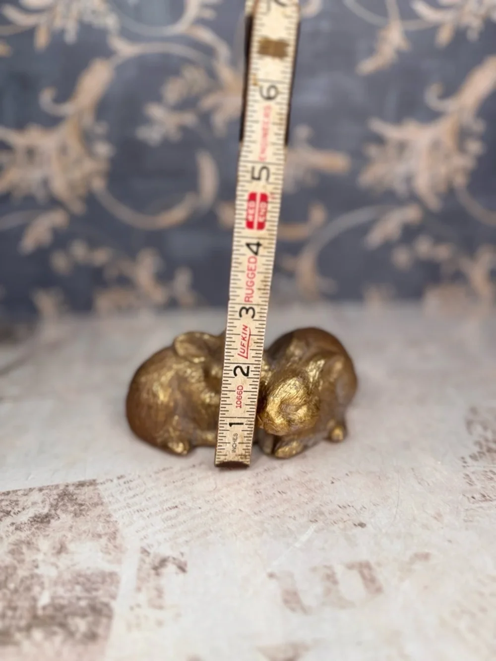 Vintage Gold Bunny Rabbits Figurine Pair Resin Decor Atlanta Ind